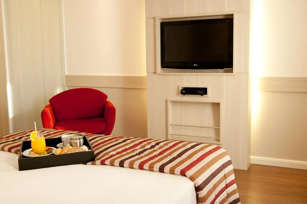 **** Hotel Mercure Brasilia Lider Brazil